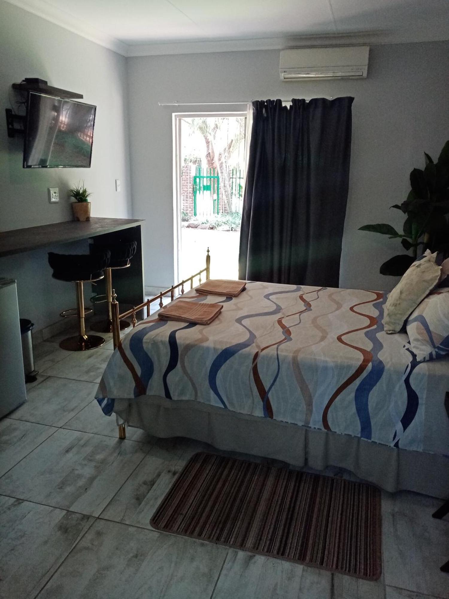 De La Rose Guesthouse Lephalale 外观 照片